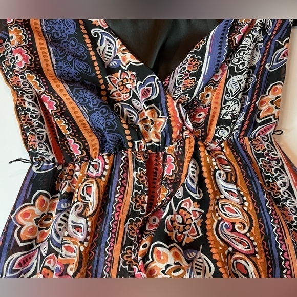 Venus women’s printed striped maxi dress 3/4 sheer sleeves v neckline size 6 - Picture 13 of 17